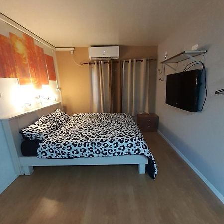 Suite- Studio- Zimmer เบท เชอัน ภายนอก รูปภาพ
