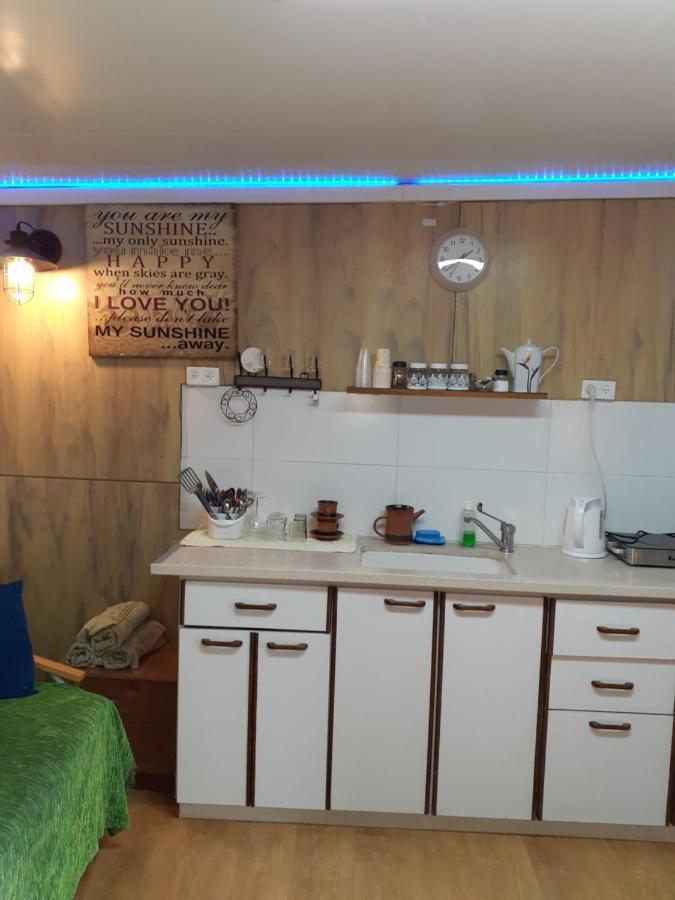 Suite- Studio- Zimmer เบท เชอัน ภายนอก รูปภาพ